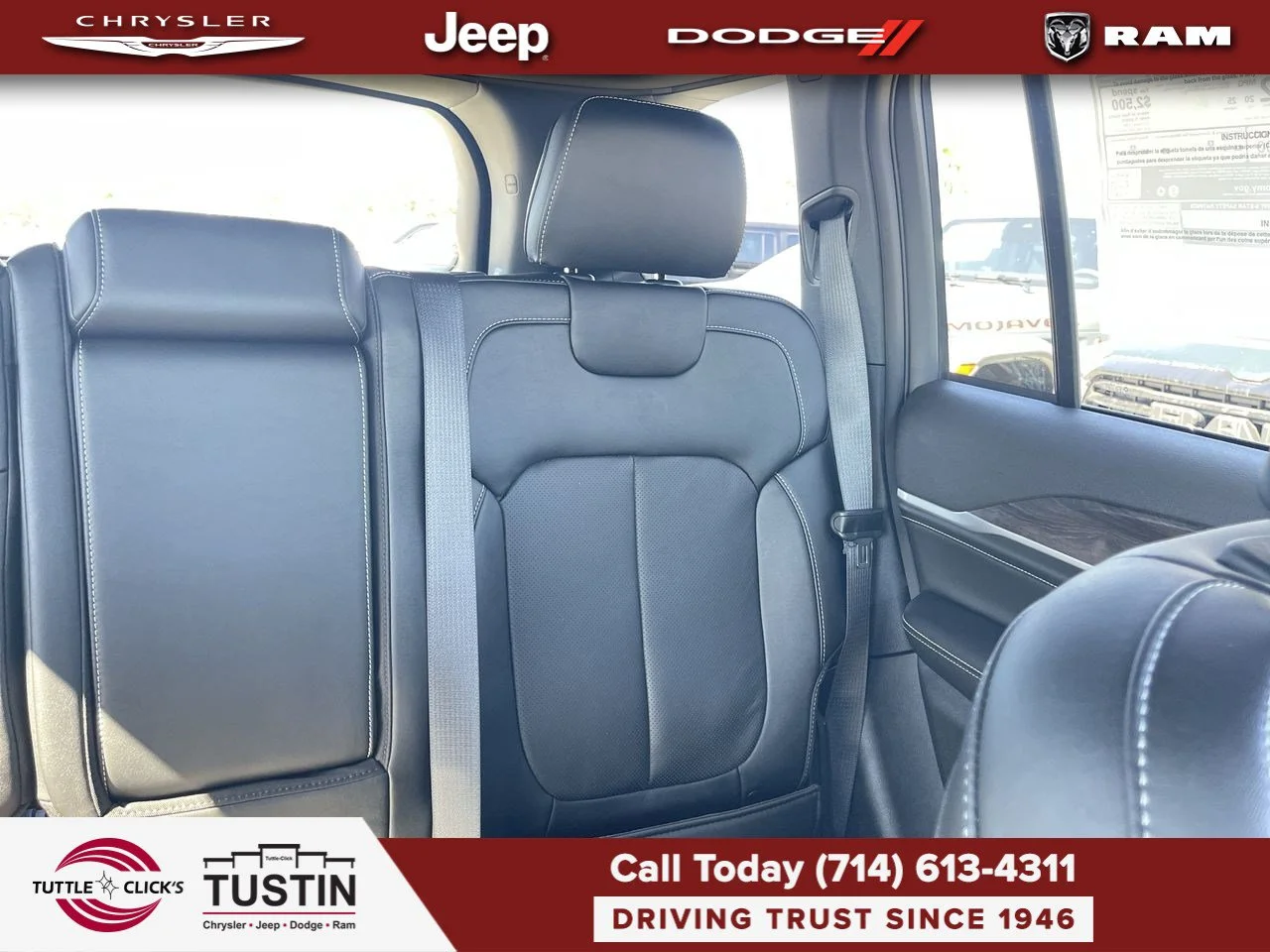 New 2027 High-Gloss Black Paint Jeep Limited Reserve image 6