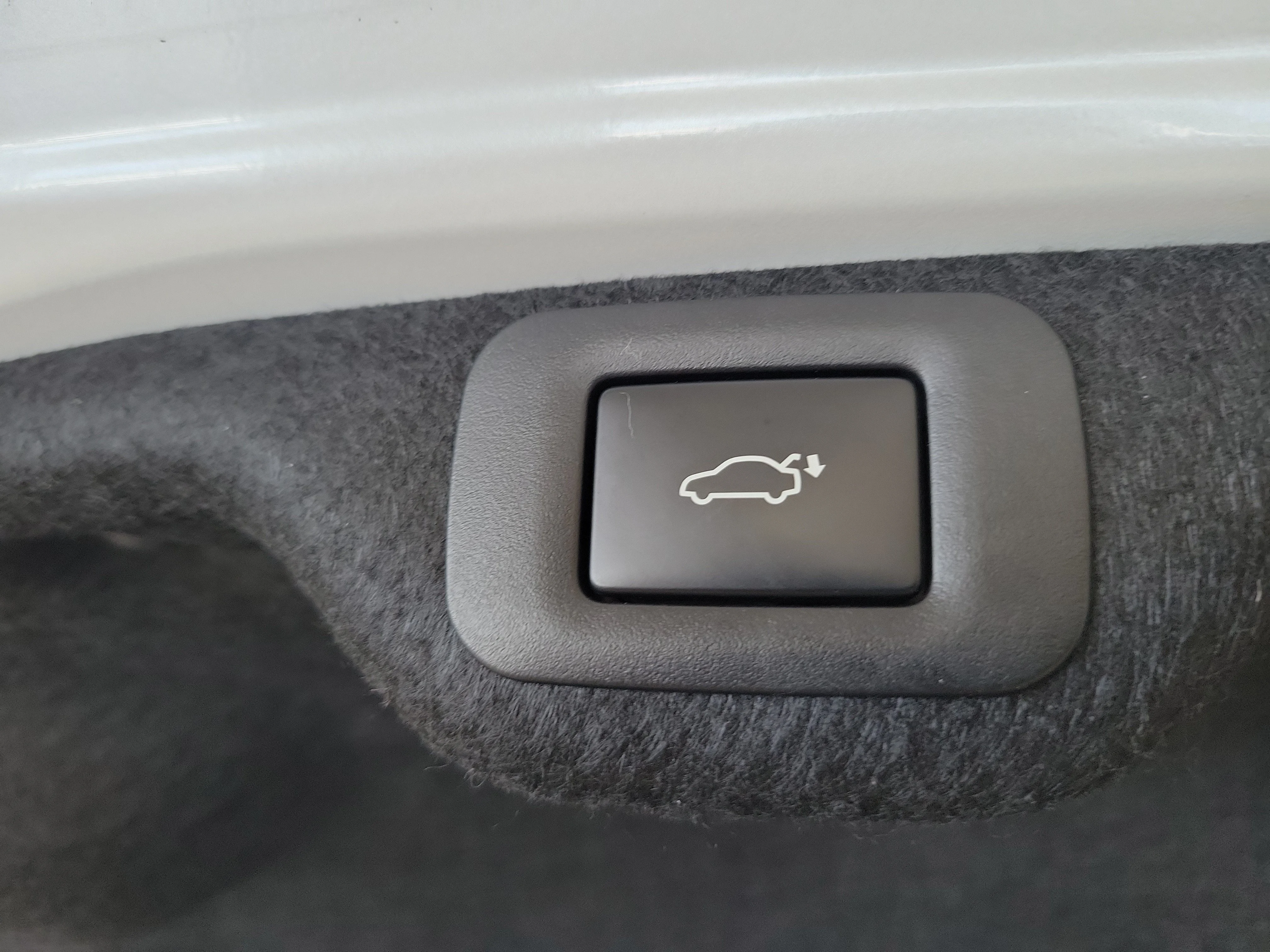 Certified Used 2024 Eminent White Pearl Lexus ES 250 image 13