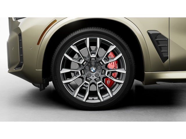 New 2026 Manhattan Green Metallic BMW sDrive40i image 7