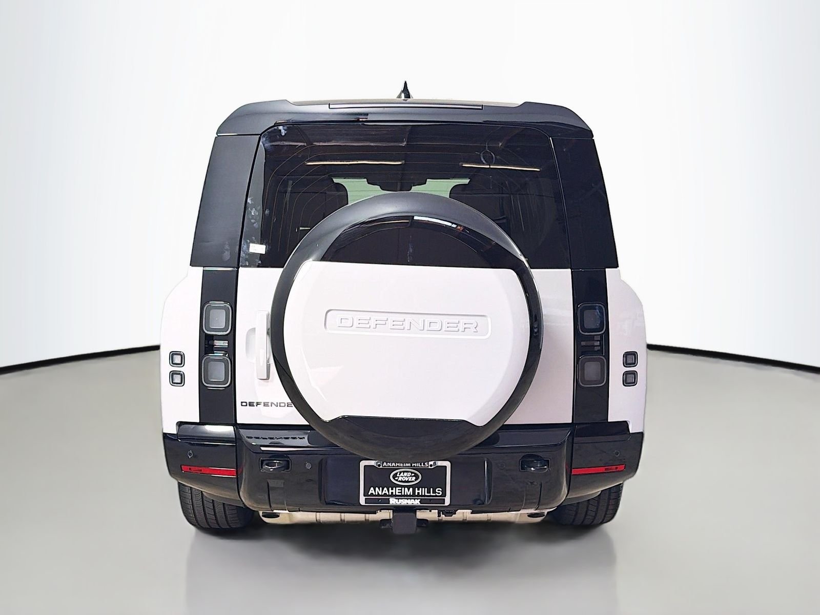 New 2026 Borasco Grey Land Rover X-Dynamic SE image 4
