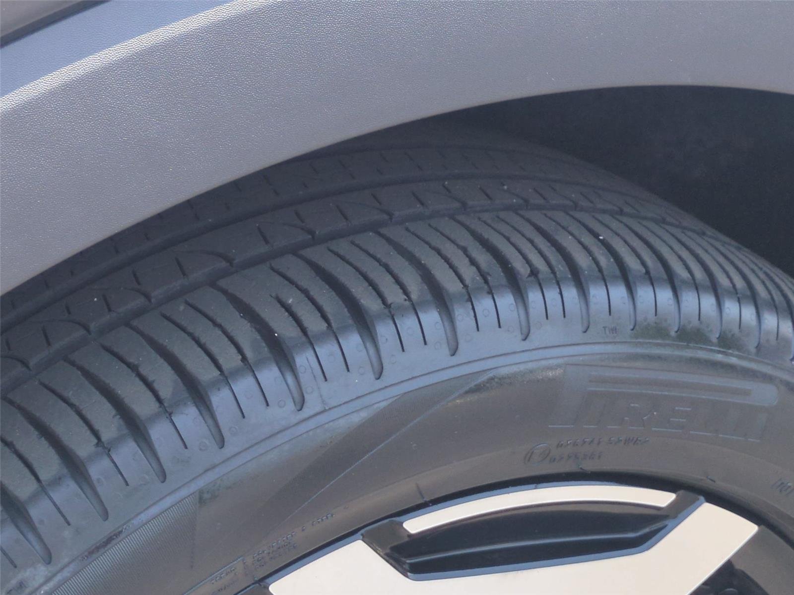 Used 2024 Ebony Black Kia EX image 28