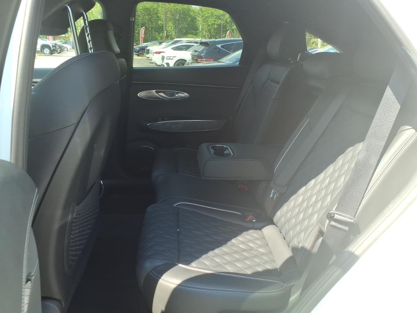 Used 2025 Uyuni White Genesis 3.5T Sport image 17