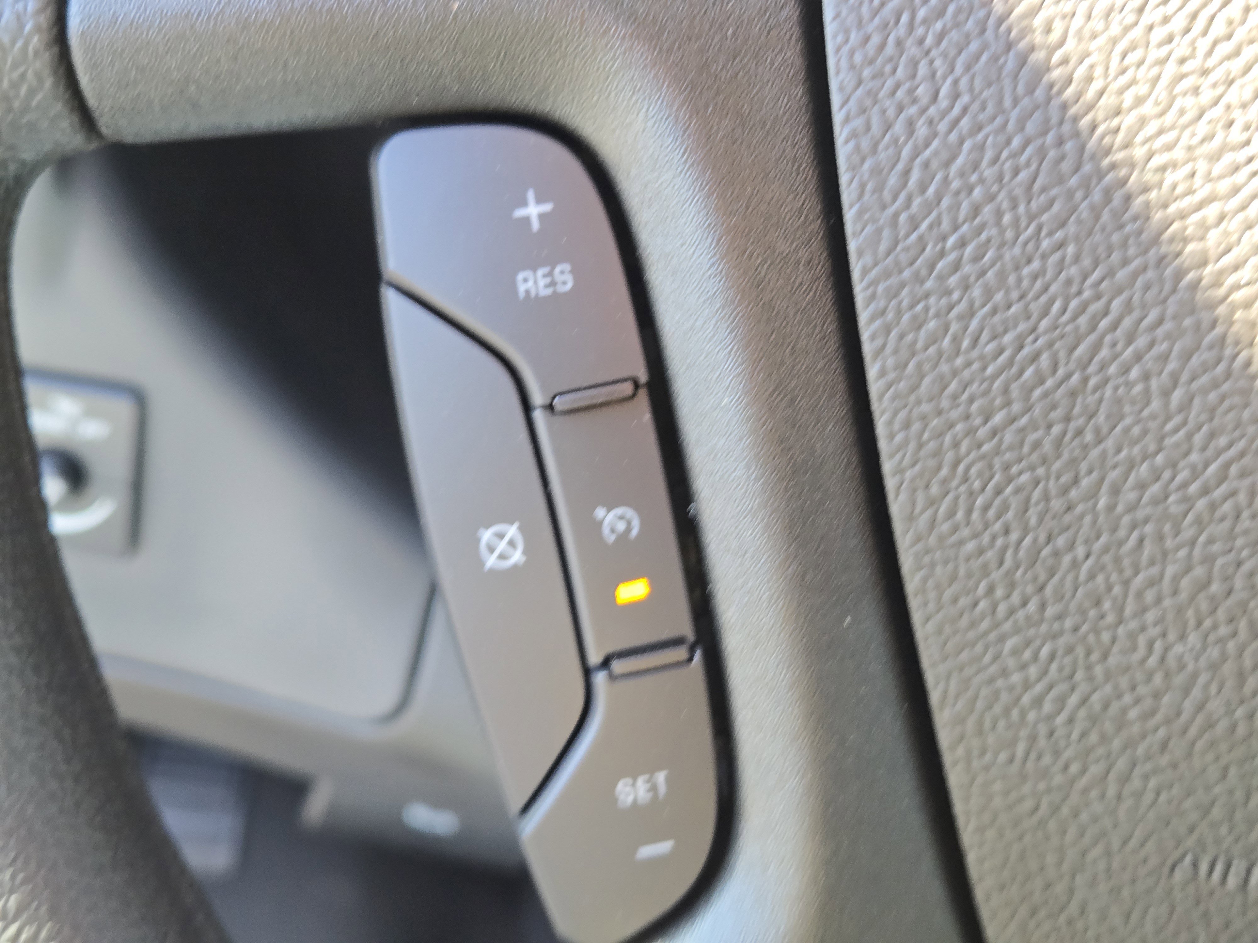 2025 Chevrolet Express Cargo Work Van - Photo 15