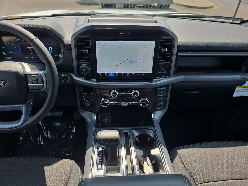 New 2026 Oxford White Ford XLT image 16