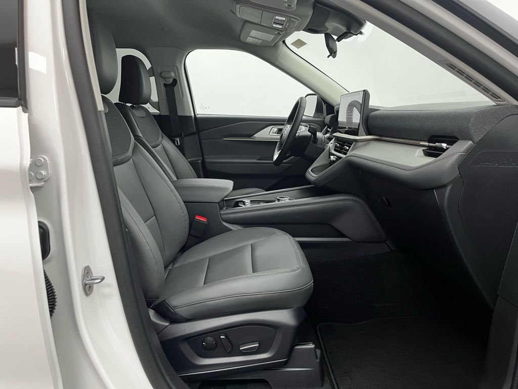 New 2026 White Ford Active image 28