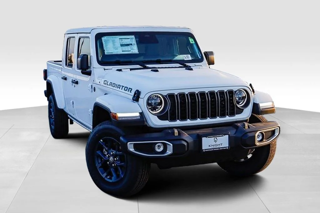 New 2026 White Jeep 85th Anniversary Edition image 2