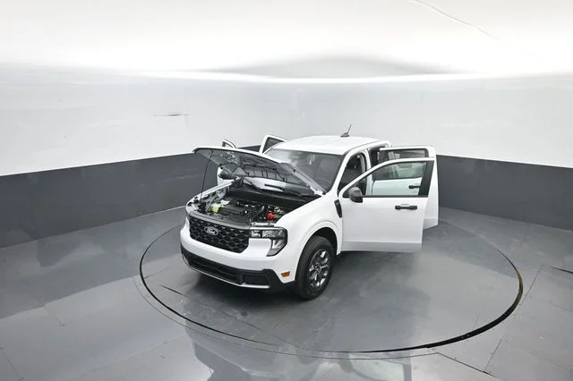 New 2026 Oxford White Ford XLT image 34