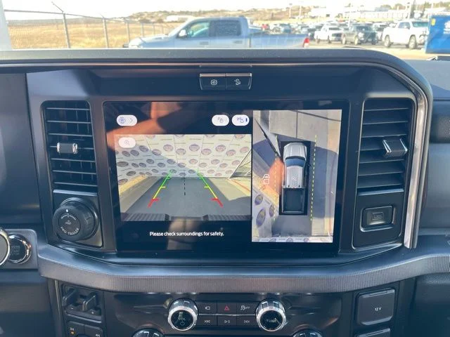 2026 Ford F-250 Super Duty Platinum - Photo 15