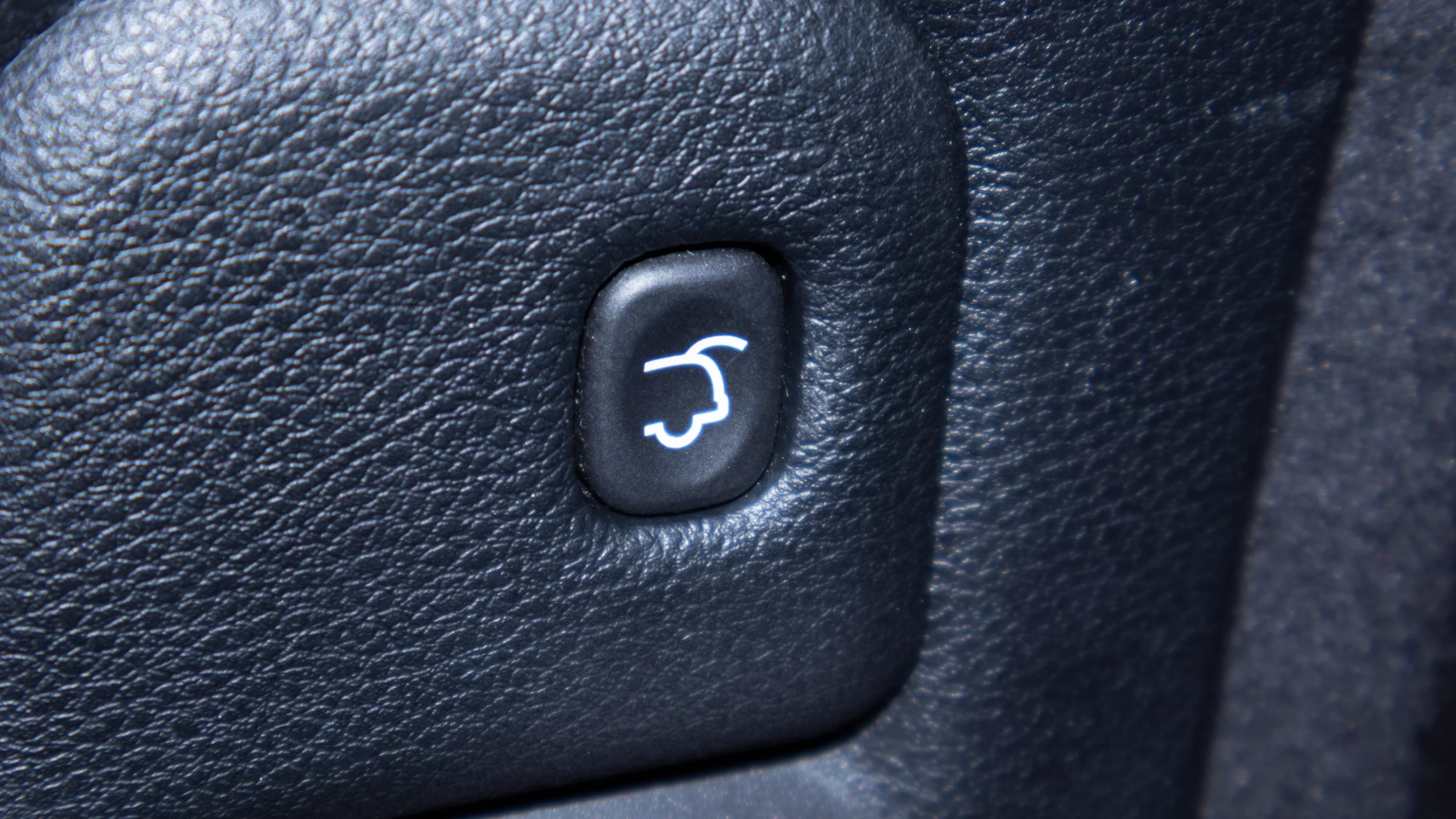 Used 2023 DB Black Clearcoat Dodge R/T Premium image 34