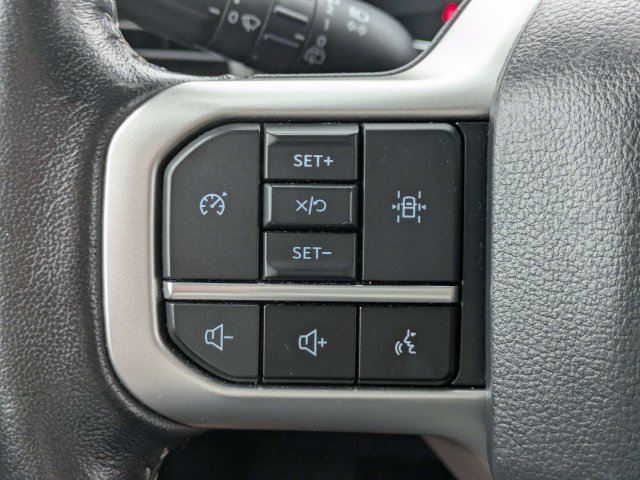 Used 2024 Black Metallic Ford XLT image 30