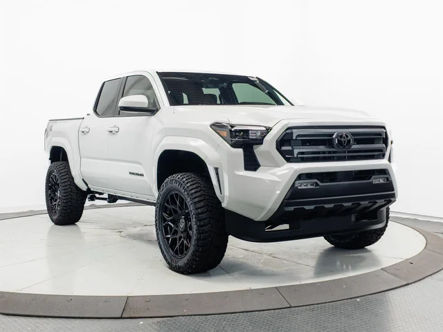2026 Toyota Tacoma SR5 DBLCAB 4WD