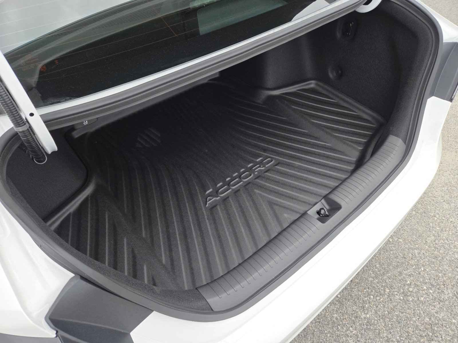 2025 Honda Accord Hybrid Sport - Photo 47