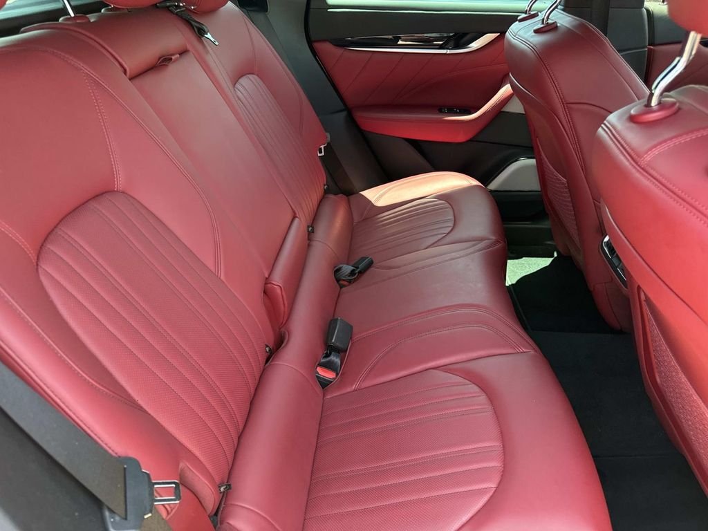 Used 2023  Maserati GT image 27