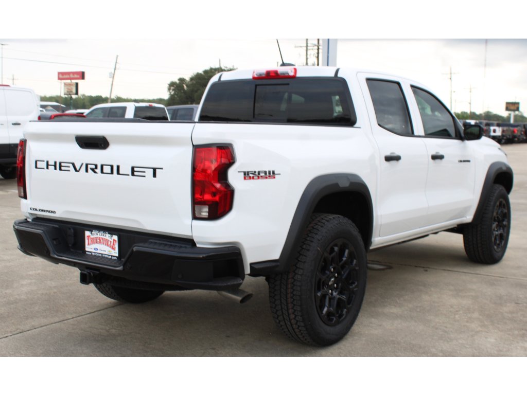 2026 Chevrolet Colorado Trail Boss - Photo 17