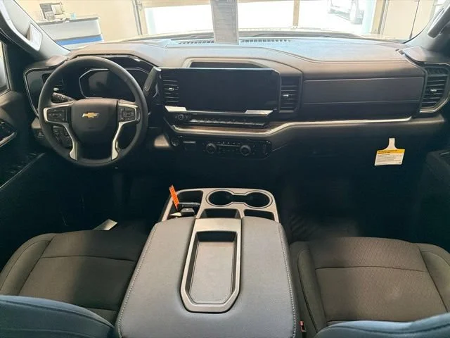 New 2026 Summit White Chevrolet LT image 31