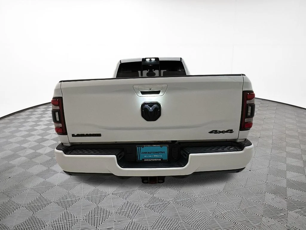 Used 2023 White Ram Laramie image 10