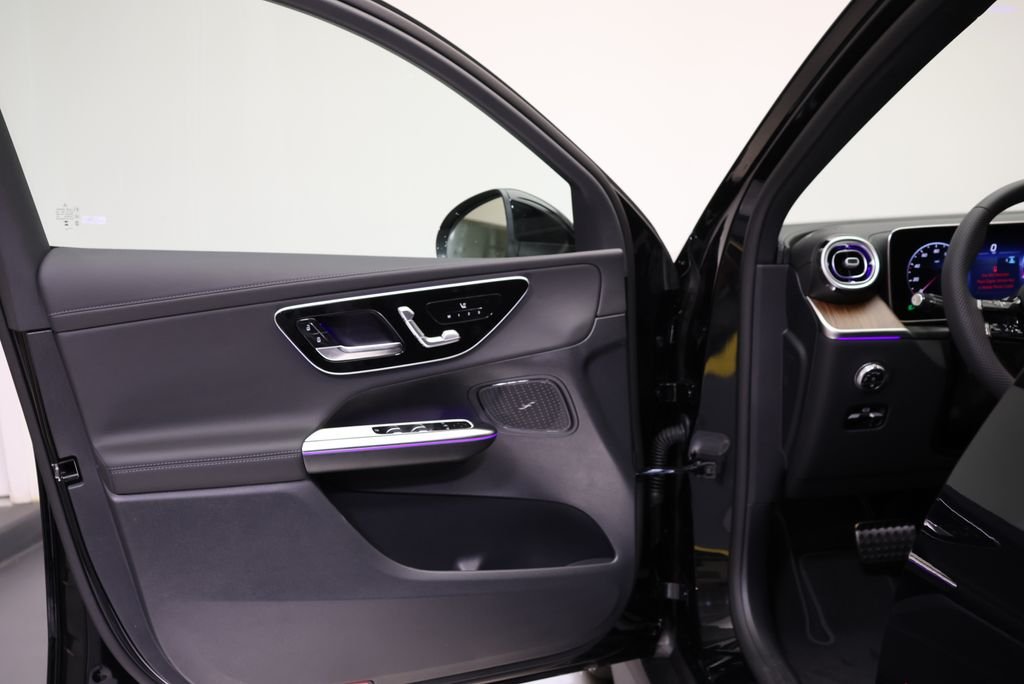 New 2027  Mercedes-Benz GLC 300 image 30