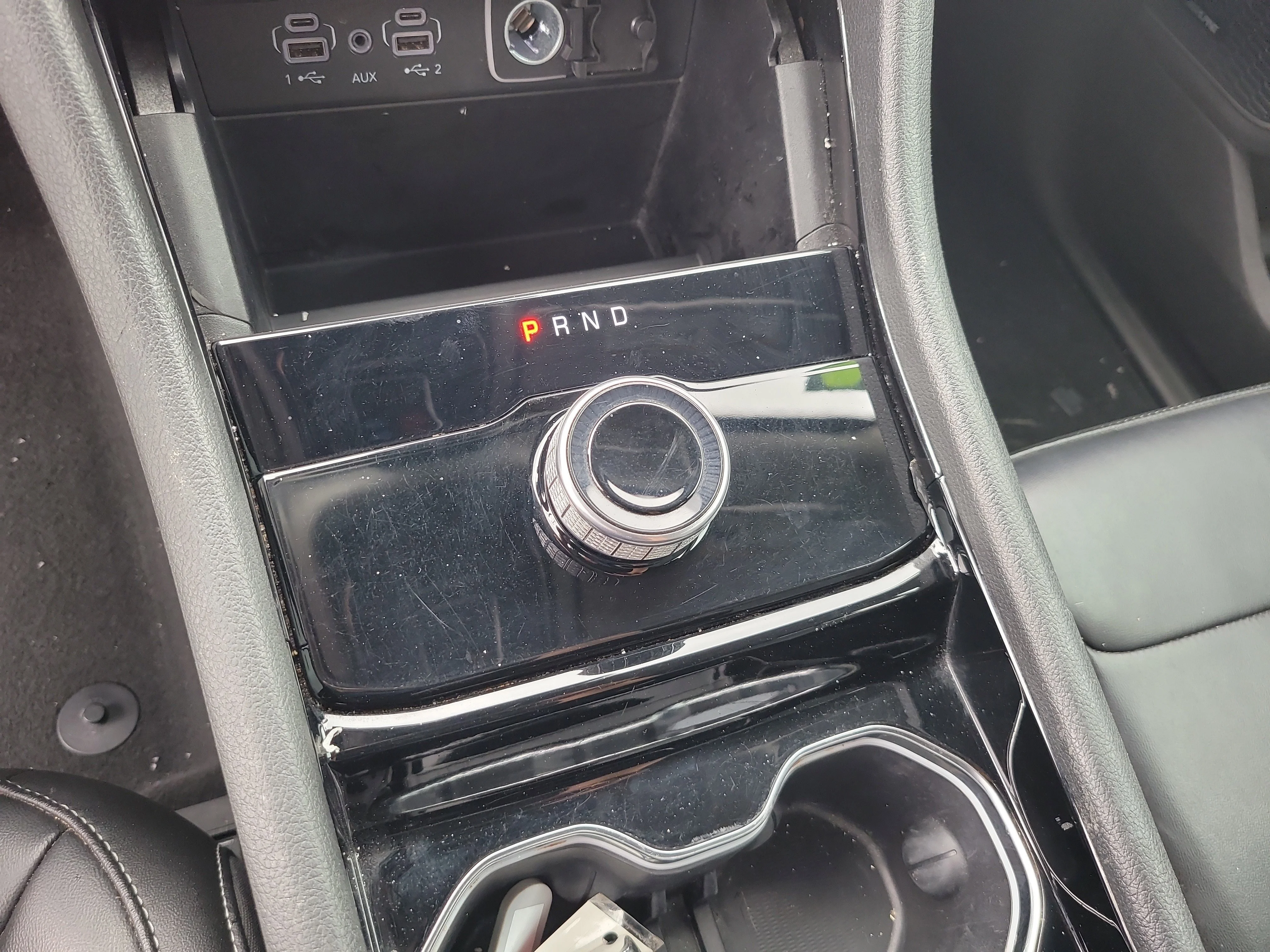 Used 2023 Diamond Black Crystal Pearlcoat Jeep Limited image 26