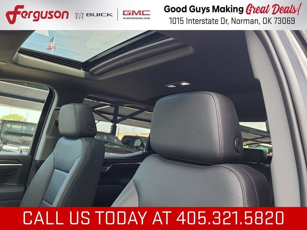2026 GMC Sierra 1500 SLT - Photo 18