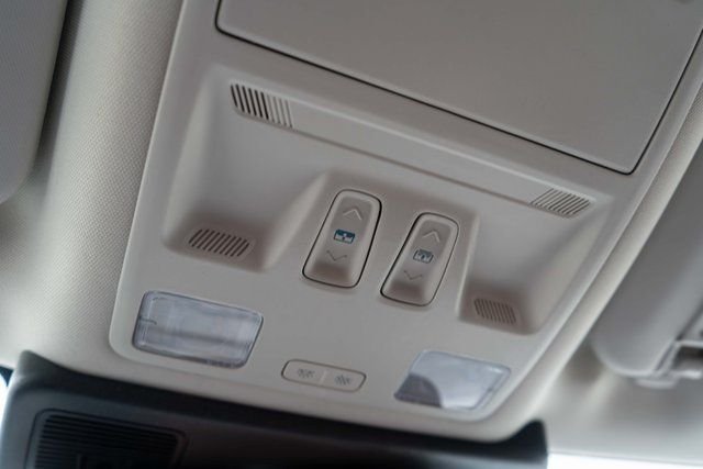 Used 2021 Silver Metallic Ford Badlands image 32