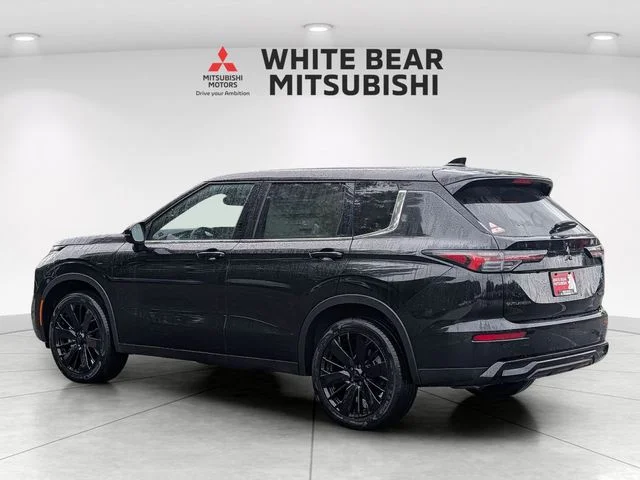 New 2026 Black Diamond Mitsubishi LE image 2