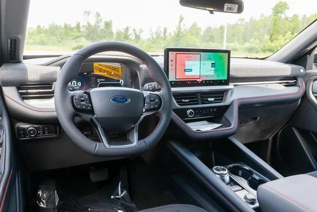 New 2026 Carbonized Gray Metallic Ford ST-Line image 12