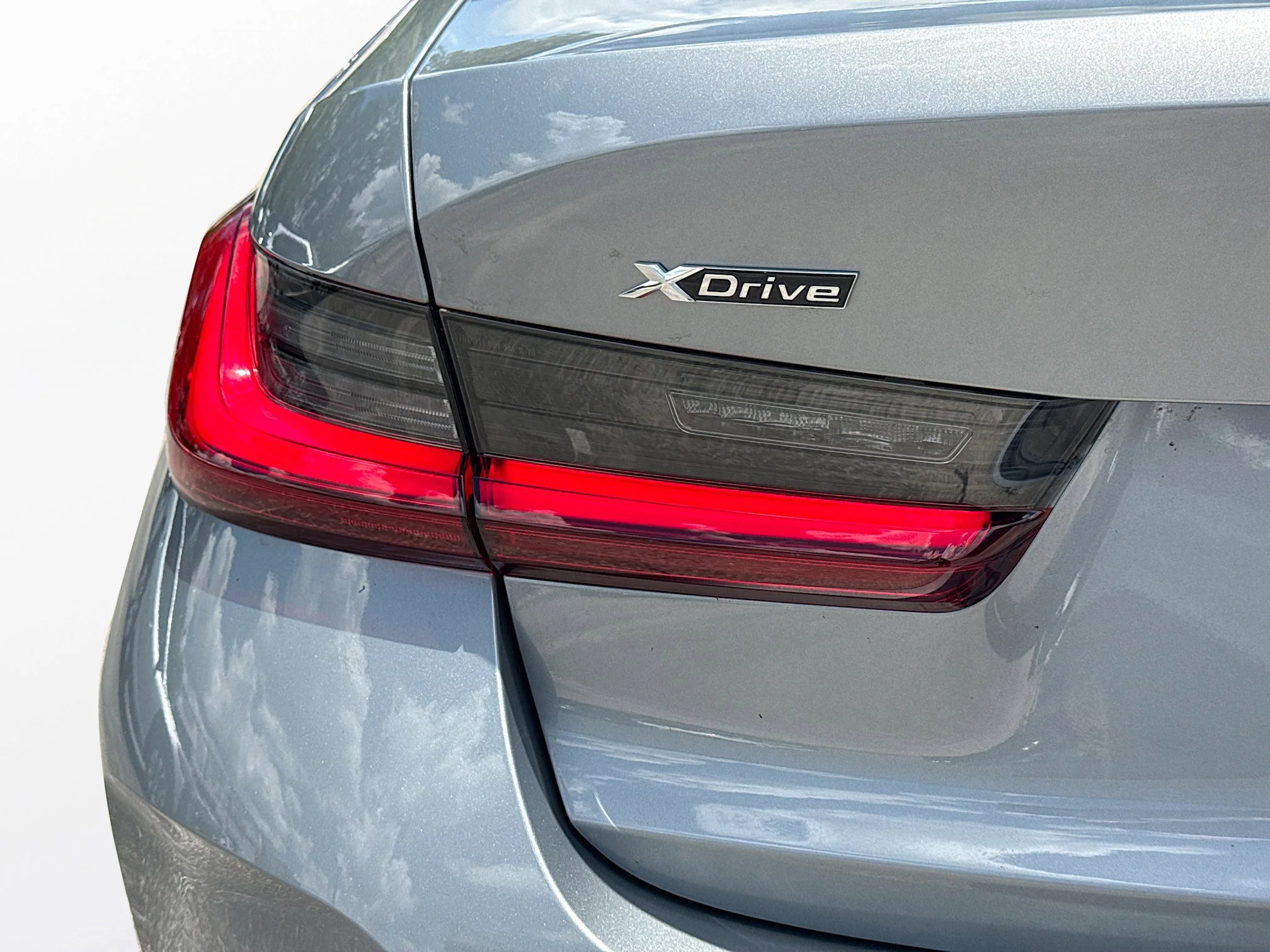 New 2026 Skyscraper Grey Metallic BMW 330i xDrive image 10