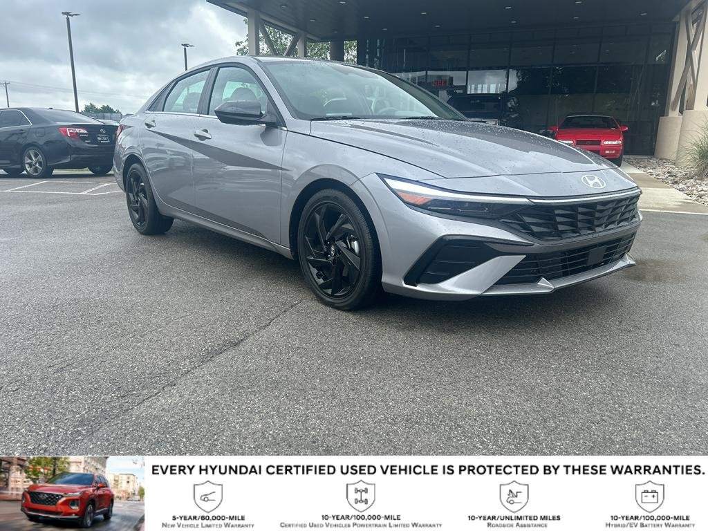 Used 2026 Fluid Metal Hyundai SEL Sport Premium image 1