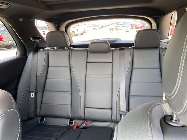 Certified Used 2026 Obsidian Black Metallic Mercedes-Benz GLE 350 4MATIC® image 15
