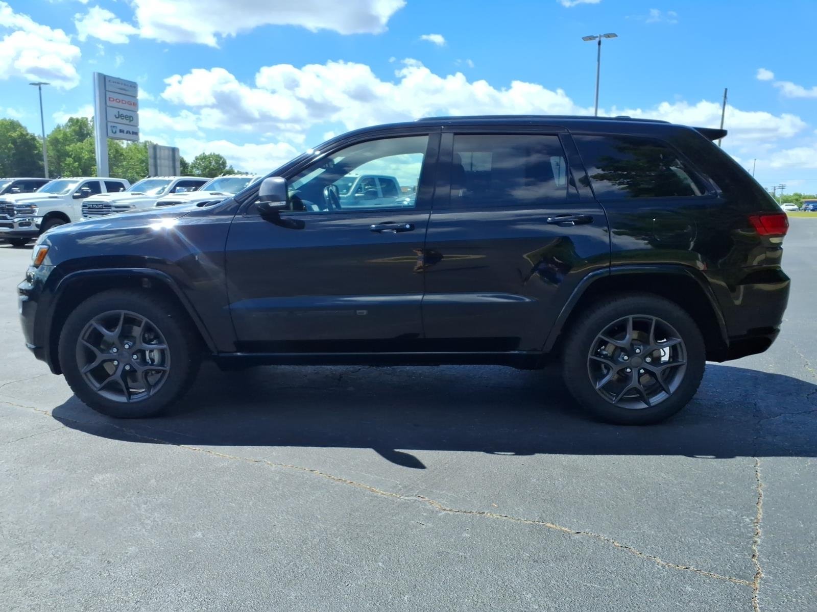 Used 2021 Diamond Black Jeep 80th Anniversary 4x4 image 20
