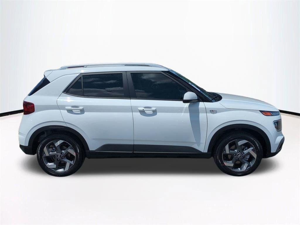 New 2026 White Hyundai SEL image 4