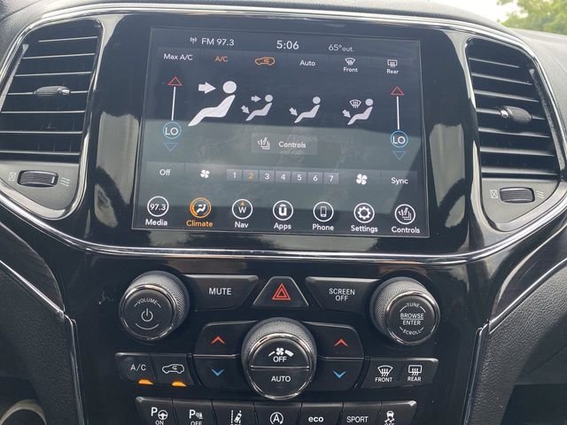 Used 2021 White Jeep Overland image 21