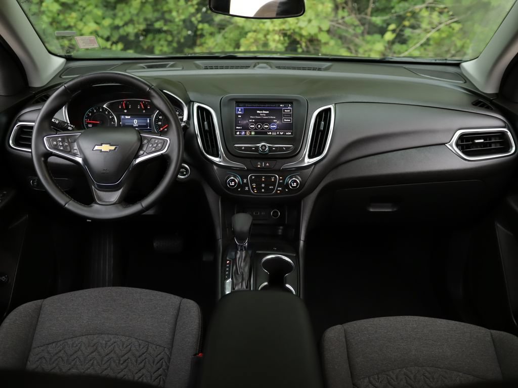 Used 2024 Mosaic Black Metallic Chevrolet LT image 18