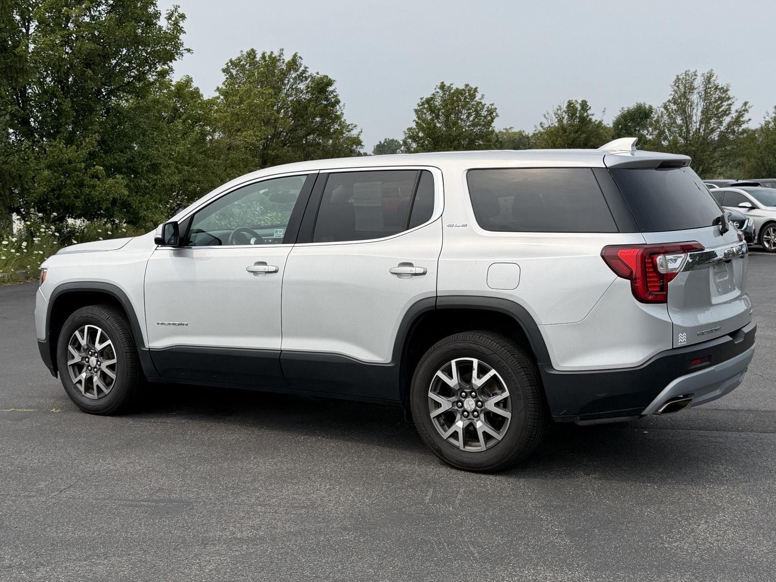 Used 2020 Quicksilver Metallic GMC SLE image 5