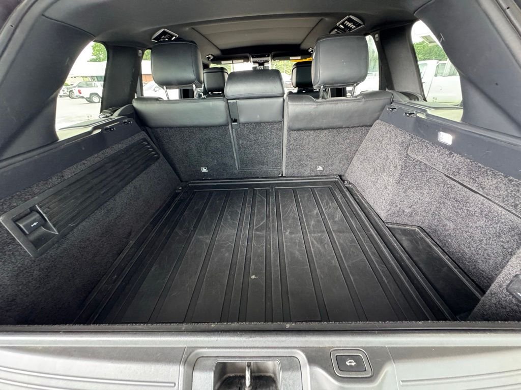 Used 2020 White Land Rover Supercharged image 9