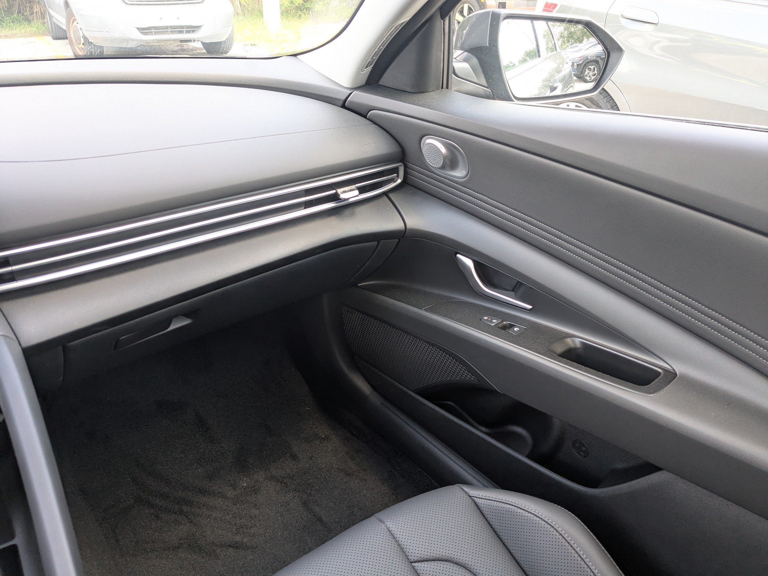 New 2026 Ecotronic Gray Hyundai Limited image 18