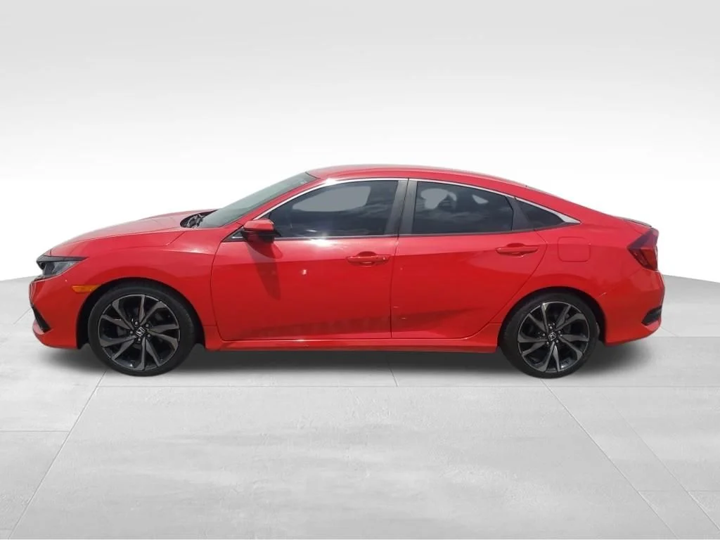 Used 2021  Honda Sport image 2