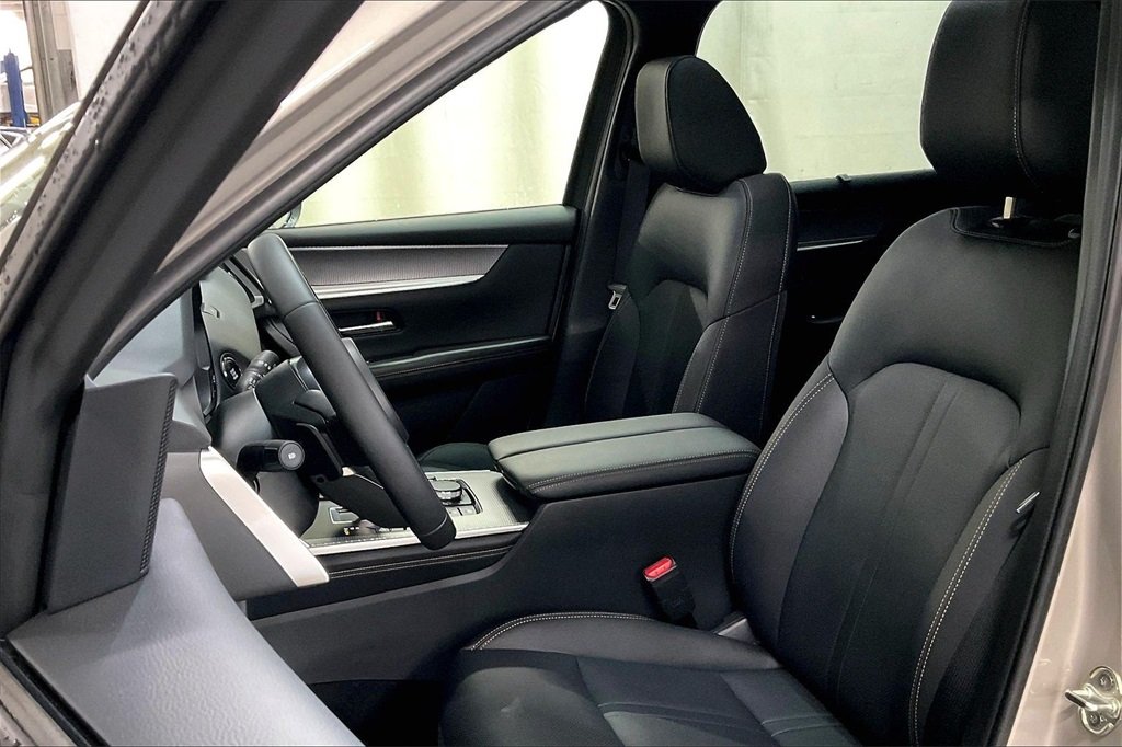 2026 MAZDA CX-90 - Image 8