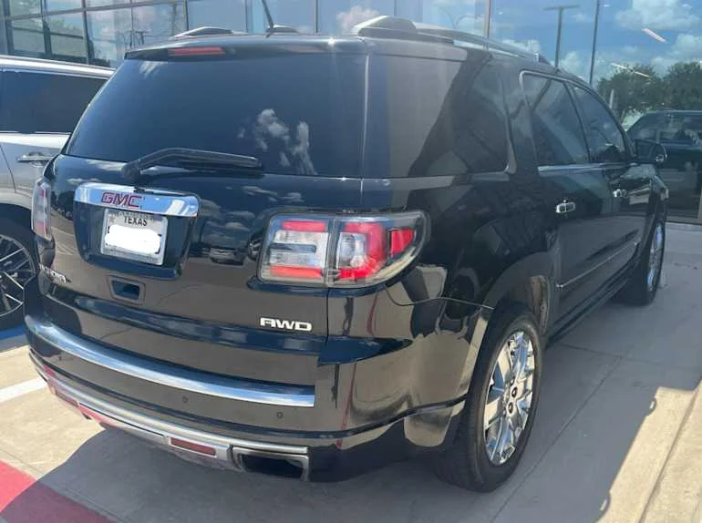 Used 2016 Ebony Twilight Metallic GMC Denali image 3