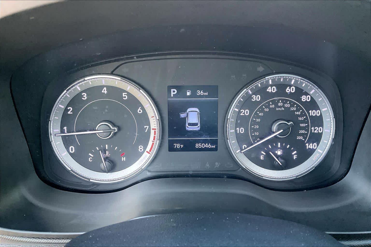 Used 2022 Black Noir Pearl Hyundai SEL image 49