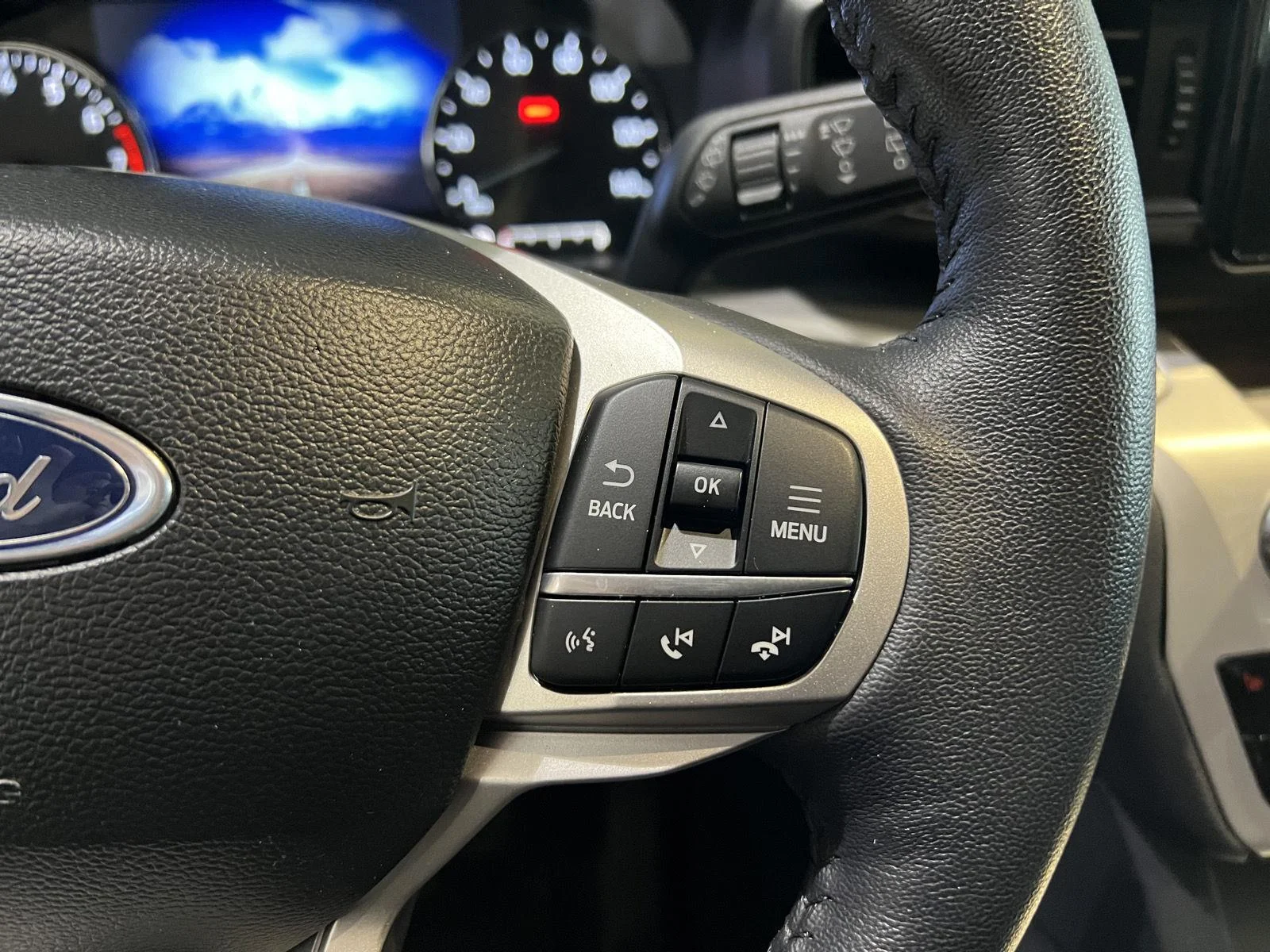Used 2024 Agate Black Ford XLT image 20