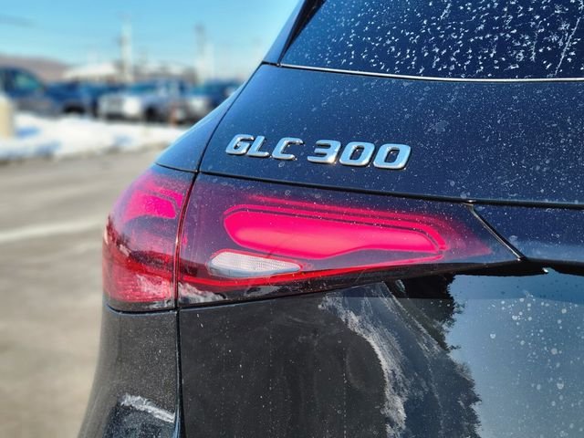 Used 2026 Black Mercedes-Benz GLC 300 image 9