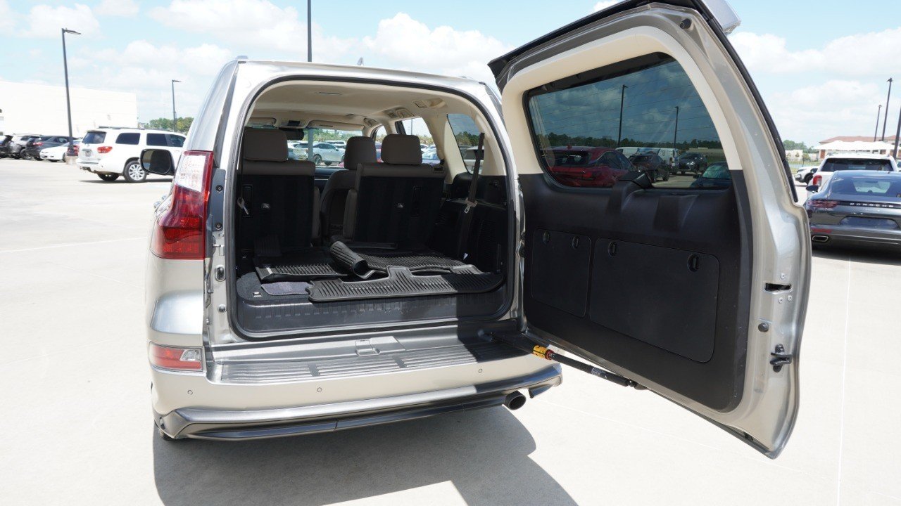 Certified Used 2021 ATOMIC SILVER Lexus GX 460 Premium image 39