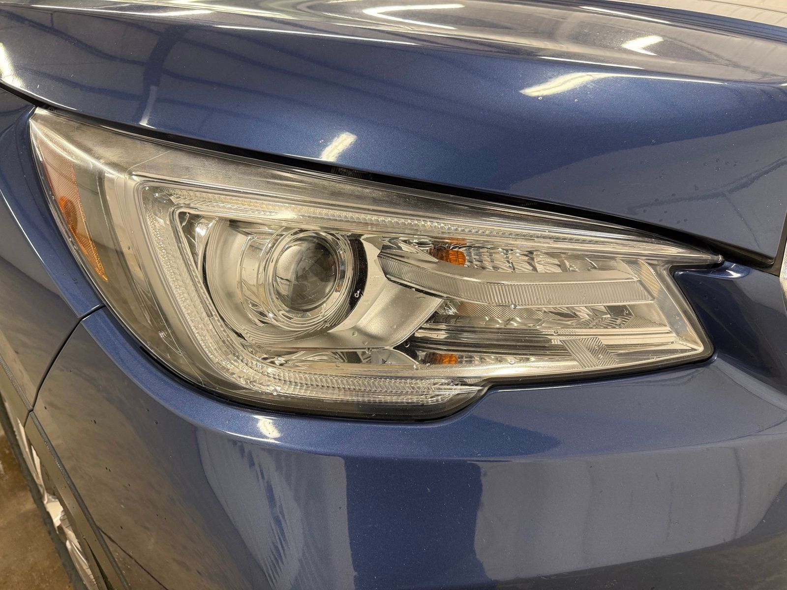 Used 2021 Blue Subaru Touring image 3