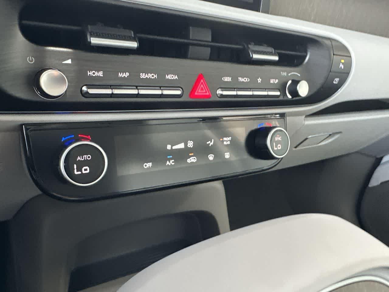 New 2026 Abyss Black Pearl Hyundai SE FWD image 49