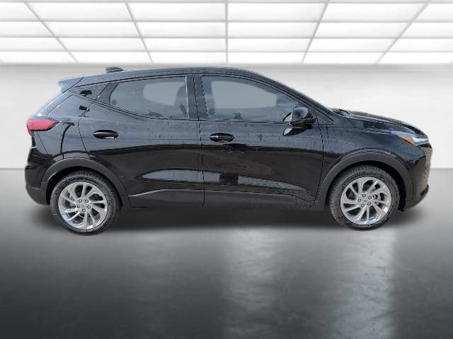 2027 Chevrolet Bolt LT - Photo 29