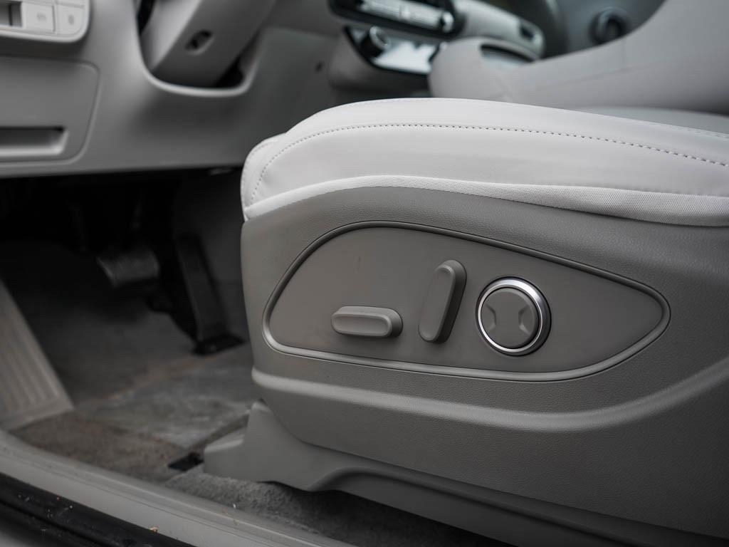 New 2026 Creamy White Pearl Hyundai SEL 7P AWD image 46