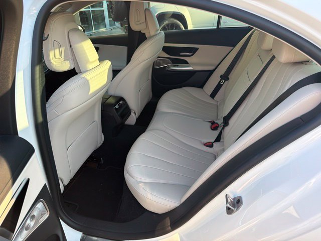 Used 2024  Mercedes-Benz E 350 image 12
