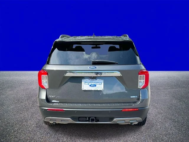Certified Used 2020 Magnetic Ford XLT image 4