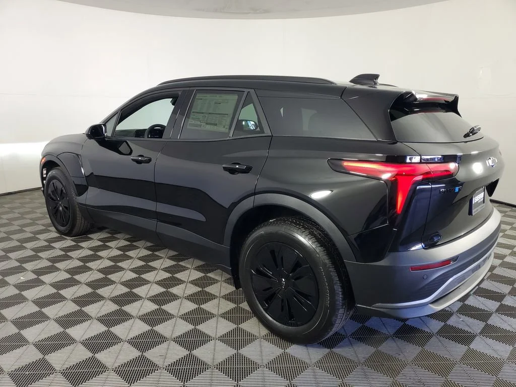 2026 Chevrolet Blazer EV LT - Photo 6